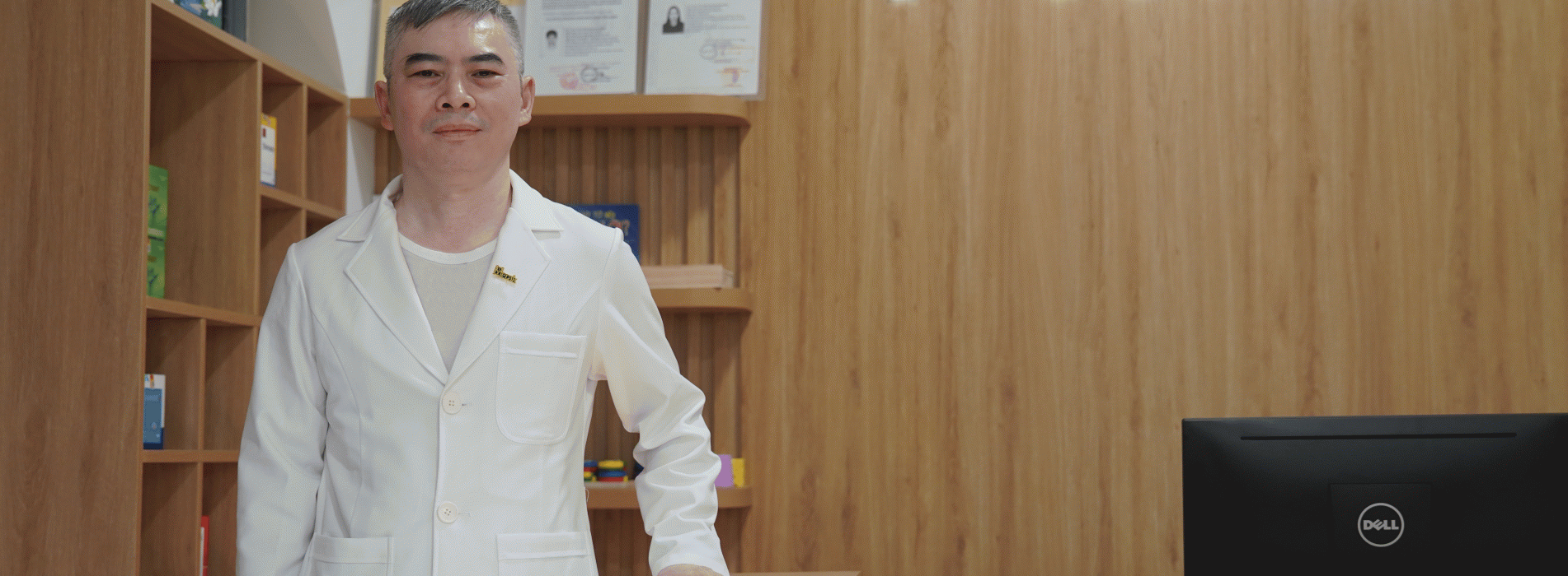 Nguyễn Mạnh Hoàn